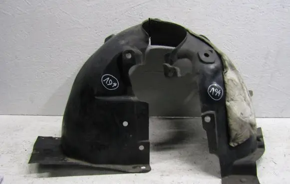 Renault Arkana Front wheel arch liner splash guards 638404531R