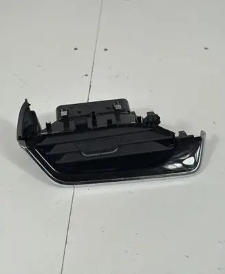 Skoda Enyaq iV Dashboard side air vent grill/cover trim 5LA819701A