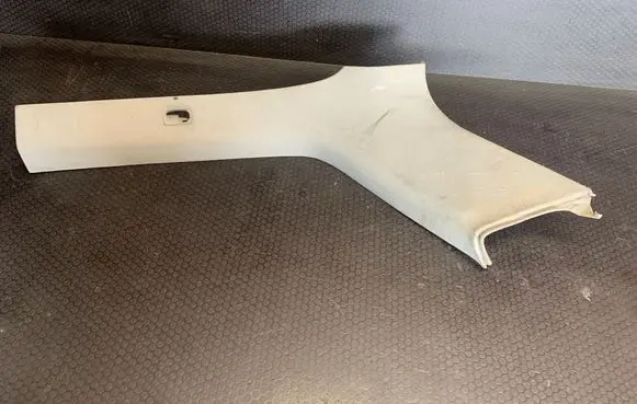 Audi A6 Allroad C5 (D)pillar trim (top) 4B9867246D 000000006 0226670
