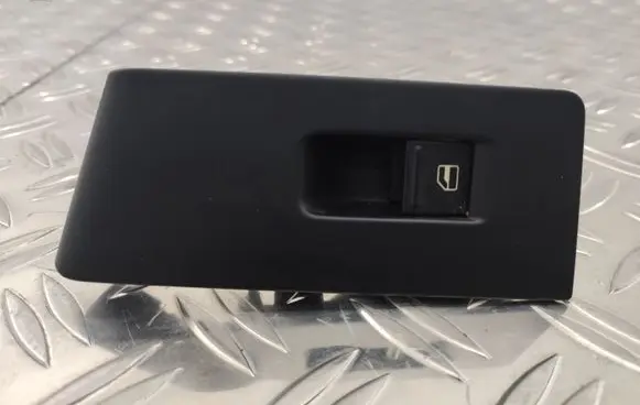 Volkswagen PASSAT B7 Electric window control switch 3AA868749