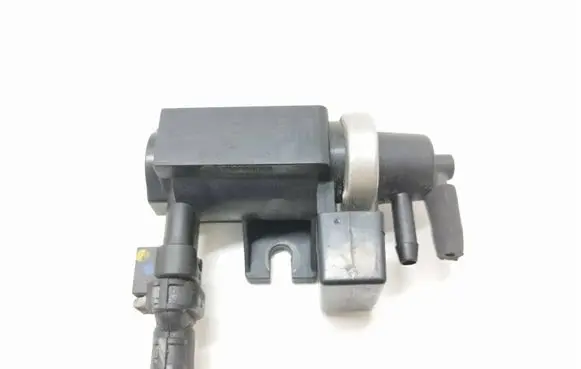 Mercedes-Benz A W169 Vacuum valve A0051535528 70078200 06T144