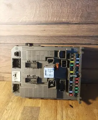 Peugeot 807 Fuse module