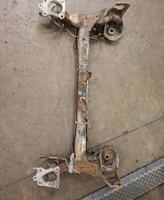 Peugeot 5008 Rear axle beam 