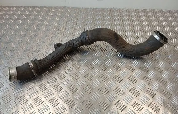 Audi Q3 8U Intercooler pipe mounting bracket 1K0145828F 5N0145832N 1K0145840R