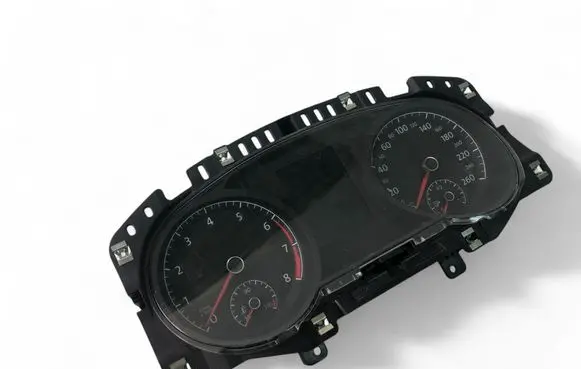 Volkswagen Golf VII Speedometer (instrument cluster) 5G0920861