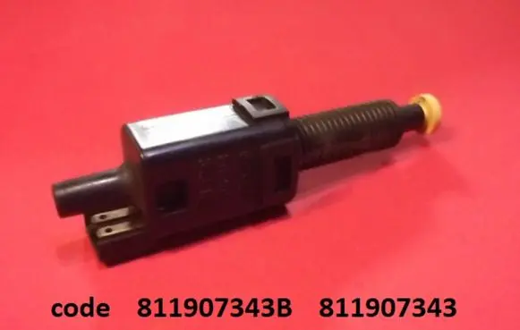 Seat Toledo I (1L) Clutch pedal sensor 811907343B 811907343