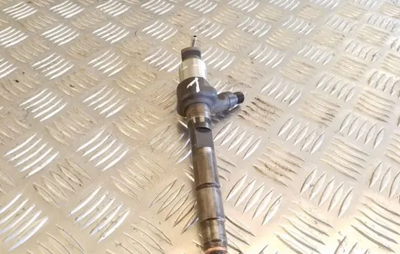Mazda CX-7 Fuel injector 001009LQ2671 R2AA13H50