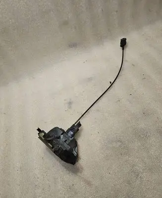 Renault Espace IV Front door lock 337980