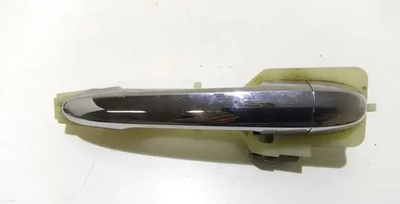 KIA Carens II Front door exterior handle