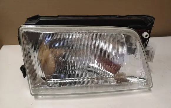 Opel Kadett E Headlight/headlamp 7R01455 0020075 AL50