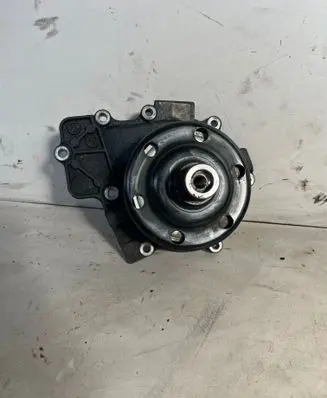 Mercedes-Benz Sprinter W906 Water pump A65120001