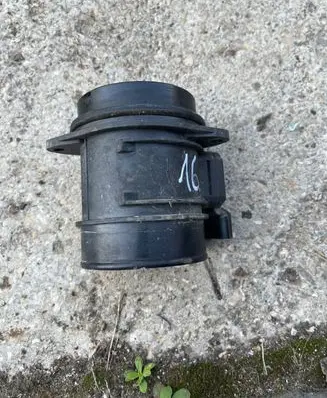 Suzuki Grand Vitara I Mass air flow meter