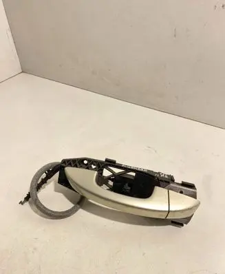 Seat Alhambra (Mk2) Front door exterior handle 5L0837885C