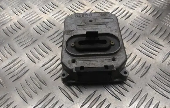 Volkswagen Sharan Window wiper relay 1397328044