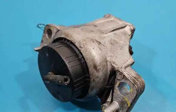 Jaguar XE Engine mount vacuum valve GX636A003LB IMPRK1546731