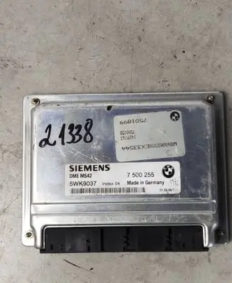 BMW 5 E39 Engine control unit/module 7500255