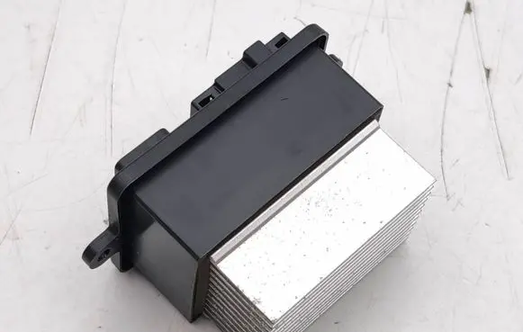 Peugeot 5008 II Heater blower motor/fan resistor 0013806256495 43002900