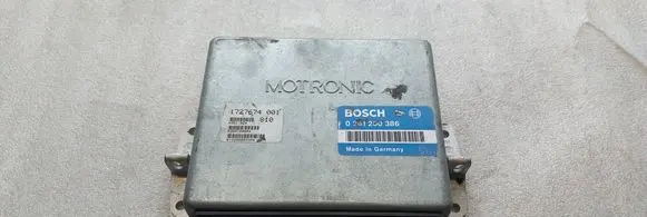 BMW 5 E34 Engine control unit/module 0261200386