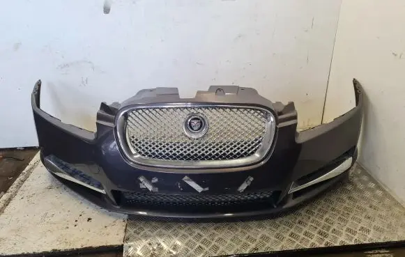 Jaguar XF X250 Front bumper