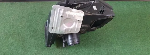 Audi A4 S4 B9 8W Air filter box 8W0133835Q