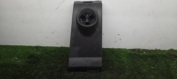 Volkswagen Amarok Dashboard lower bottom trim panel 2H1858365A