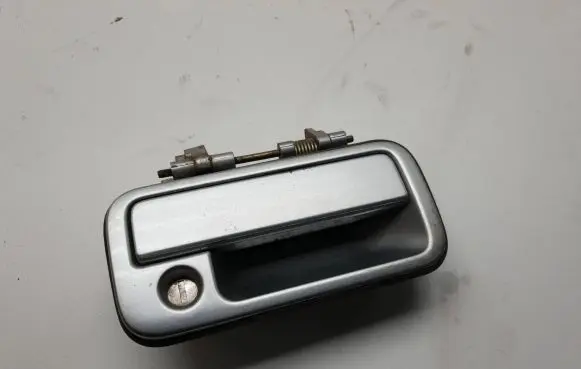 Opel Frontera B Front door exterior handle