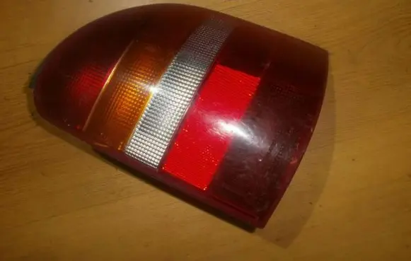 Ford Mondeo MK I Rear/tail lights 93bg13n004ea