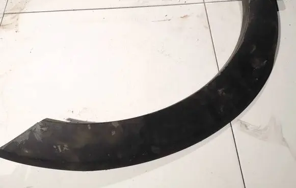 Front arch trim