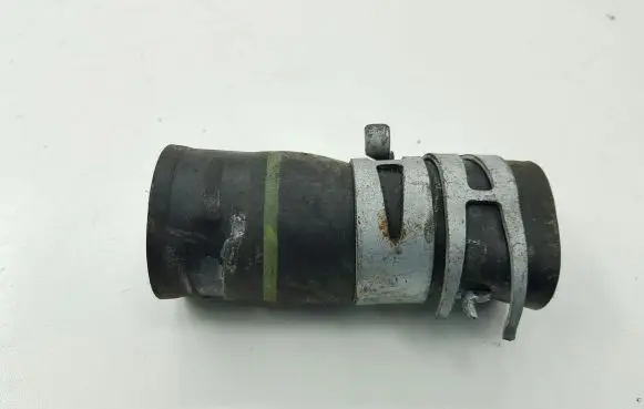 Lexus CT 200H Engine coolant pipe/hose