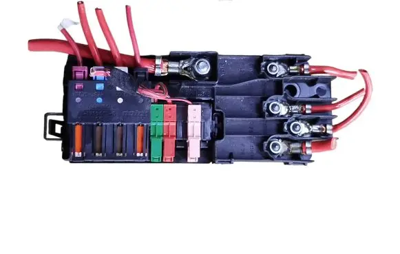Mercedes-Benz R W251 Fuse box set 2115452601