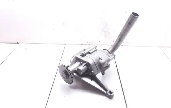 Mercedes-Benz Sprinter W906 Oil pump A6461810247 611181020122