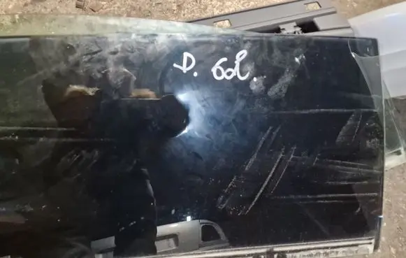 Hyundai i40 Rear door window glass