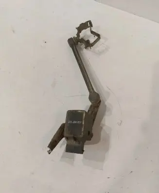 Audi A6 S6 C5 4B Front height sensor lever 4B0907503