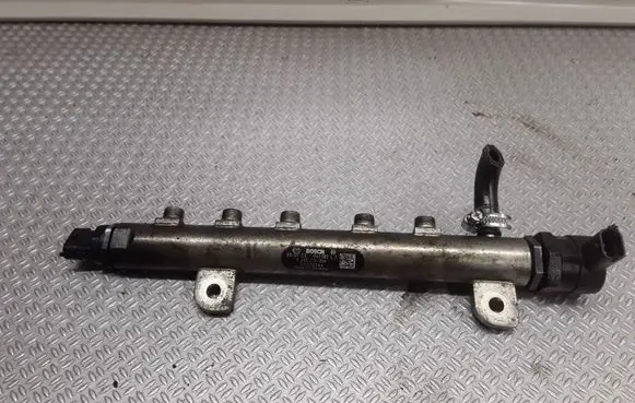 Fuel main line pipe