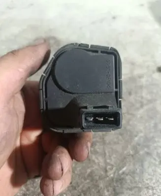 Audi A4 S4 B5 8D Headlight level adjustment motor 4D0941295 30782331 0307852315