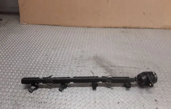 Volkswagen Sharan Fuel injector wires 038971803