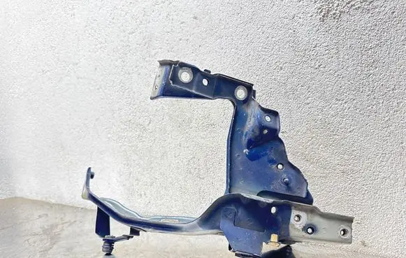 Opel Zafira B Headlight/headlamp mounting bracket 13145253