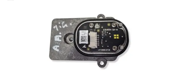 Volkswagen Tiguan LED ballast control module E154554