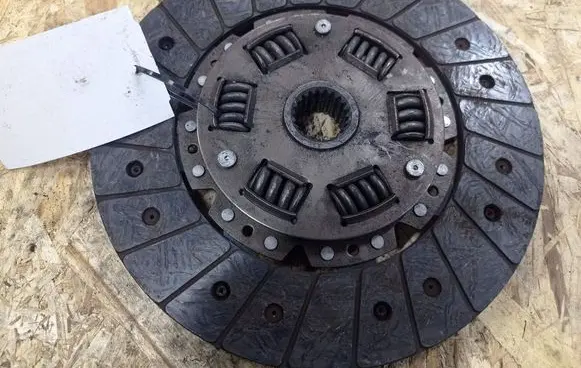 Toyota Avensis T220 Clutch pressure plate