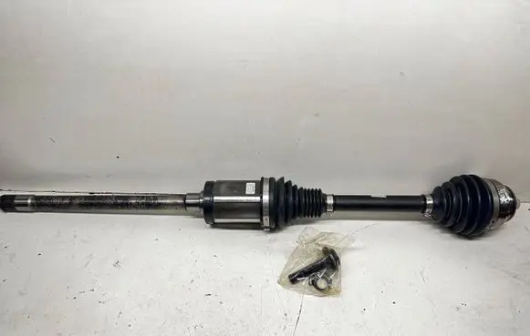 BMW 5 G30 G31 G38 Front driveshaft 8664676 AT866467602 AT8664676