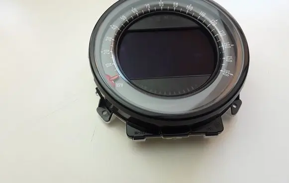 Speedometer (instrument cluster)