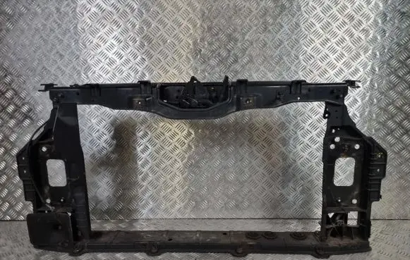 Hyundai i40 Radiator support slam panel
