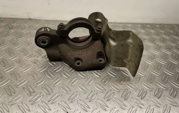 Volvo S80 Driveshaft support bearing bracket 