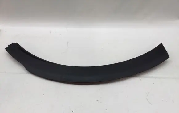 MG HS Rear arch trim 10646893