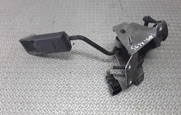 Audi A6 S6 C4 4A Accelerator pedal position sensor 4A1721653A