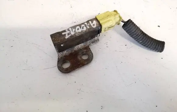 Nissan Quest Airbag deployment crash/impact sensor
