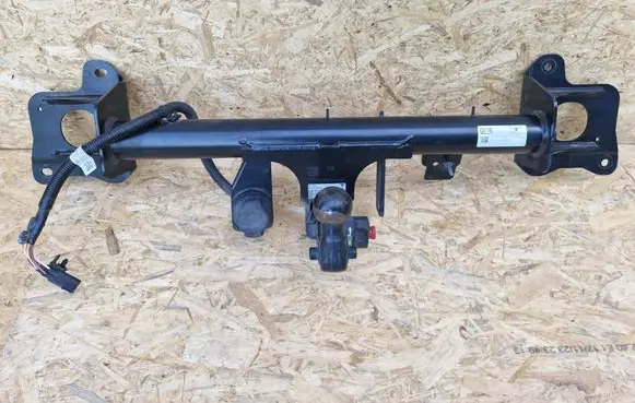 Tesla Model Y Tow bar 1514411-98-I DU7233554415 151441198
