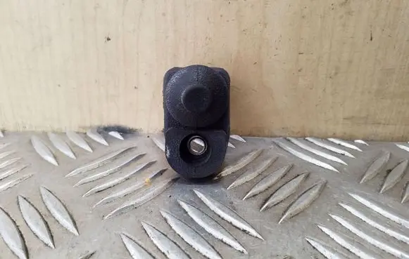 Nissan X-Trail T32 Rear door sensor 