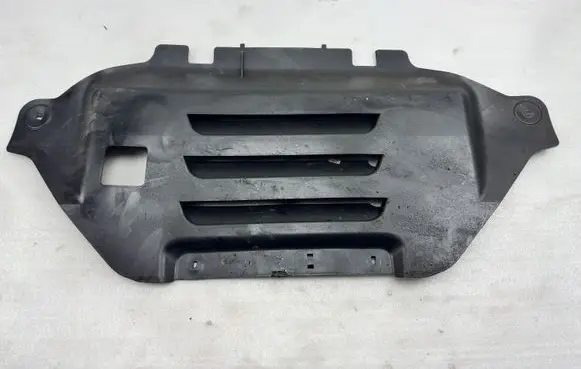Ford Mustang VI Engine splash shield/under tray FR3B6P013AD FR3B6P013