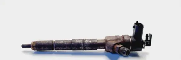 Opel Zafira C Fuel injector 55577668 0445110423